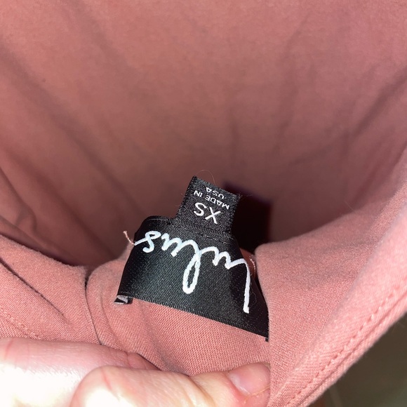 Pink lulus bodysuit - Picture 3 of 3